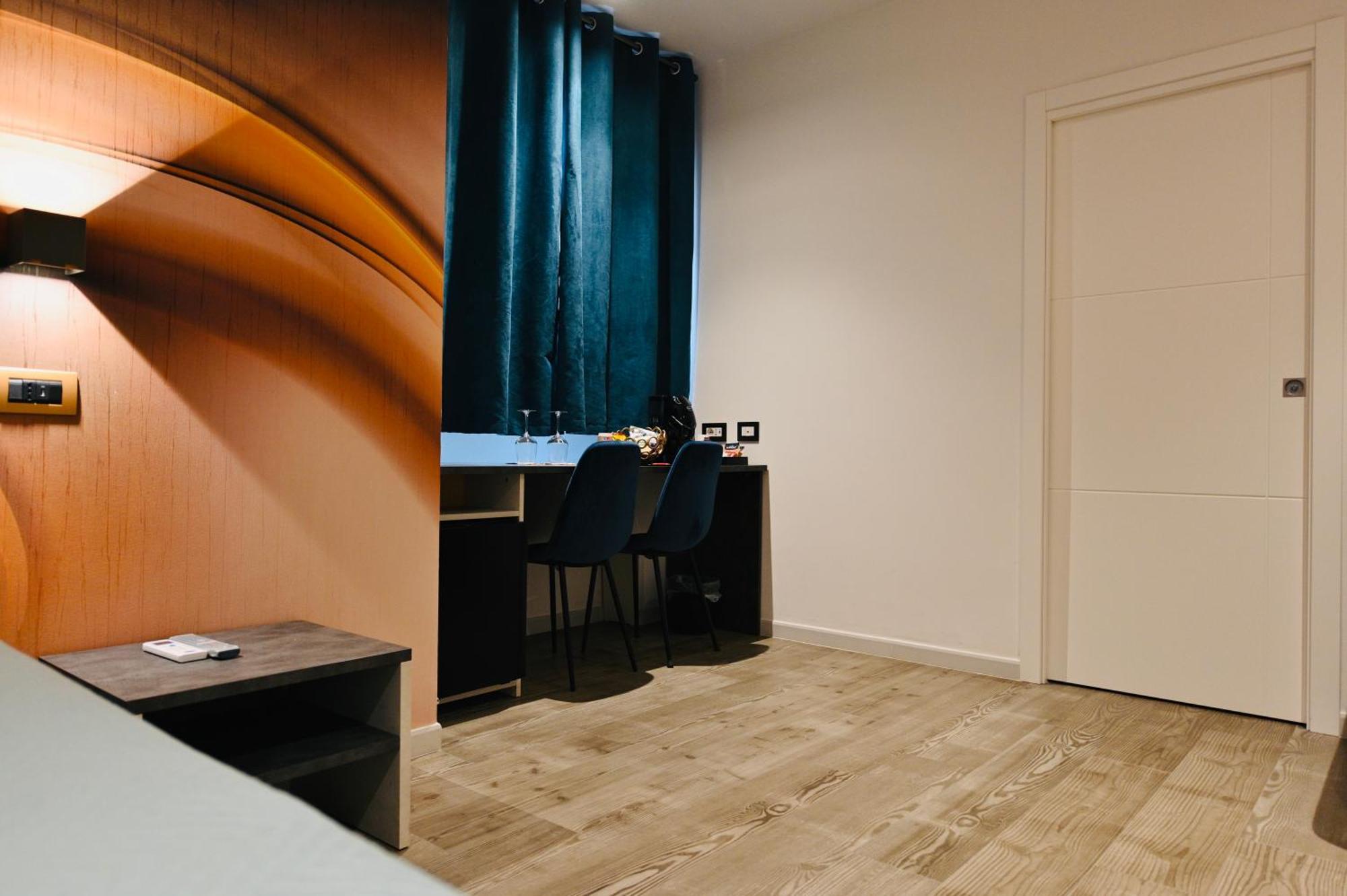 Vimini Corso Cavour - City Center Бари Екстериор снимка